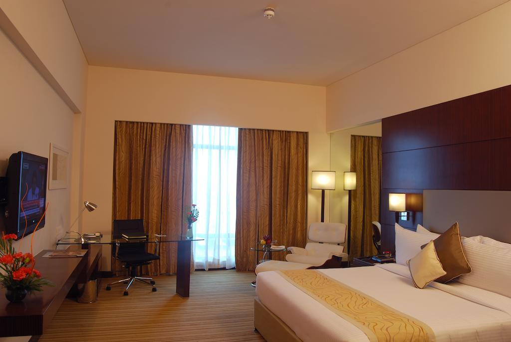 Country Inn & Suites By Radisson, Bathinda Exterior foto
