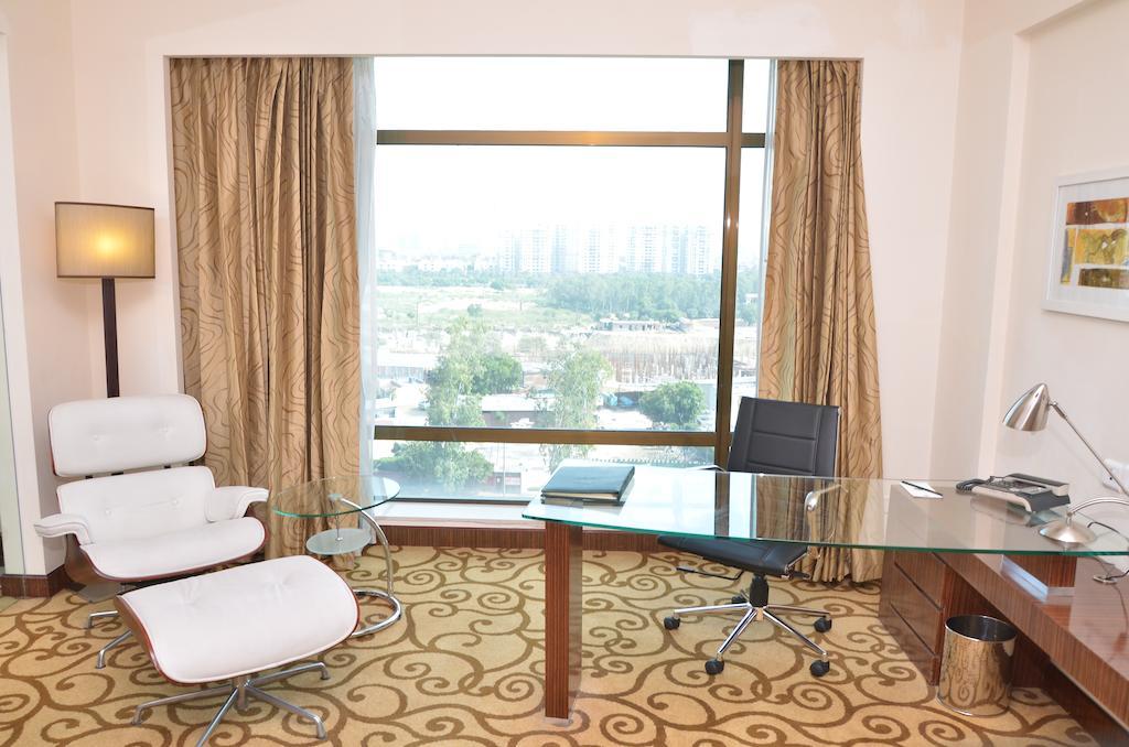 Country Inn & Suites By Radisson, Bathinda Exterior foto