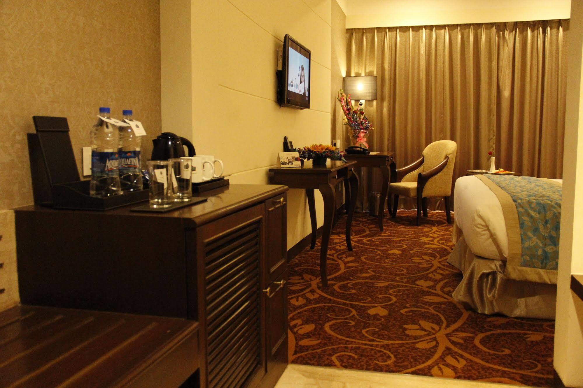 Country Inn & Suites By Radisson, Bathinda Exterior foto